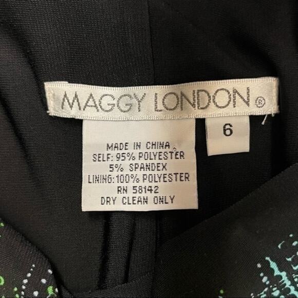 Maggy London Black W Bold Starburst Print Blouson Dress NWOT Size 6 - Picture 8 of 9